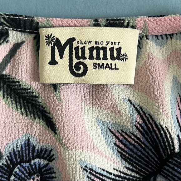 Show Me Your Mumu The Conga Baja Bloom Crinkle Stretch Pink V-Neck Wrap Top - Picture 7 of 8